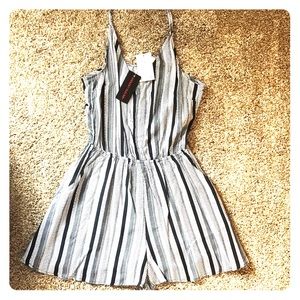 H&M Romper size 8. NWT